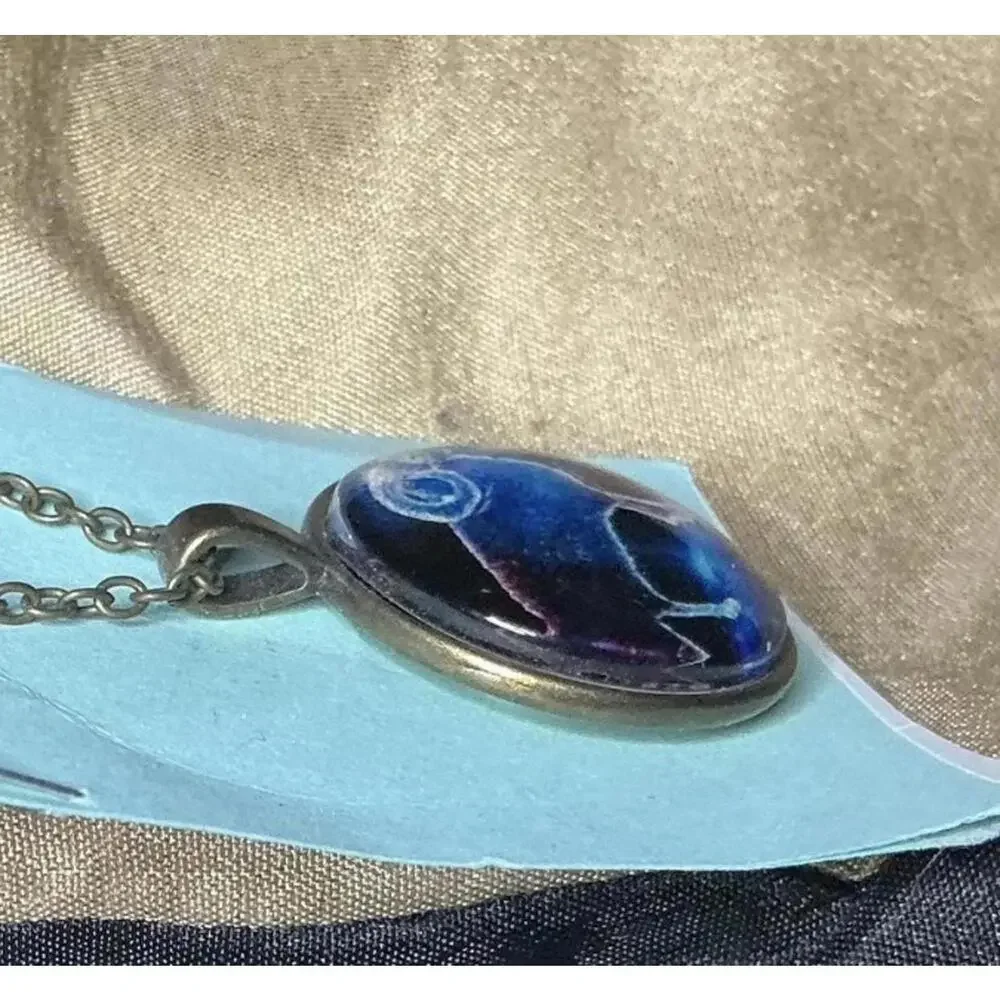 D688 Mini Necklace